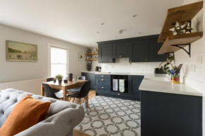 Osric Apartment